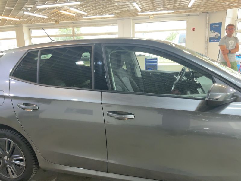 Skoda Fabia 1.0 TSI Tour 2025 – снимка 10