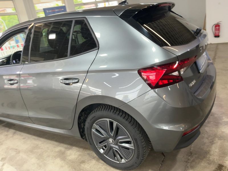 Skoda Fabia 1.0 TSI Tour 2025 – снимка 6