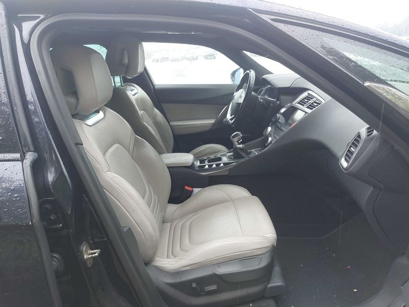 DS Automobiles DS5 2.0 Blue-HDi SportChic 2015 – снимка 10