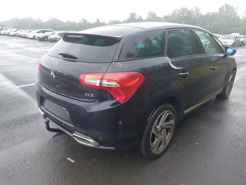 DS Automobiles DS5 2.0 Blue-HDi SportChic 2015 – снимка 5