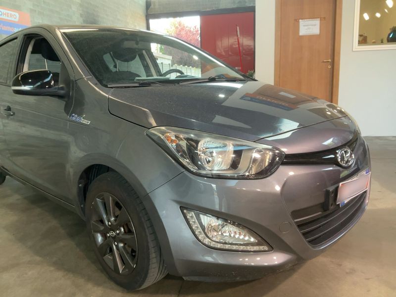 Hyundai i20 1.4 Sound Edition 2014 – снимка 12