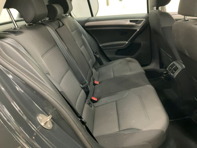 Volkswagen Golf VII 1.6 TDI Rabbit BlueMotion Tech 2016 – снимка 20