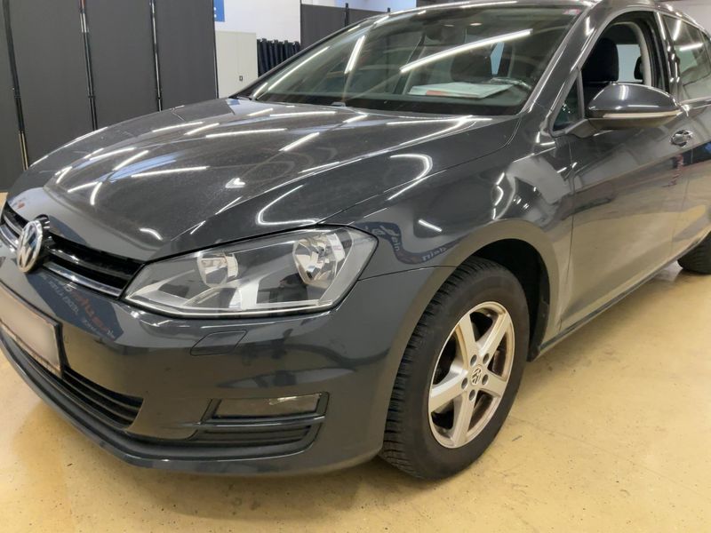 Volkswagen Golf VII 1.6 TDI Rabbit BlueMotion Tech 2016 – снимка 2
