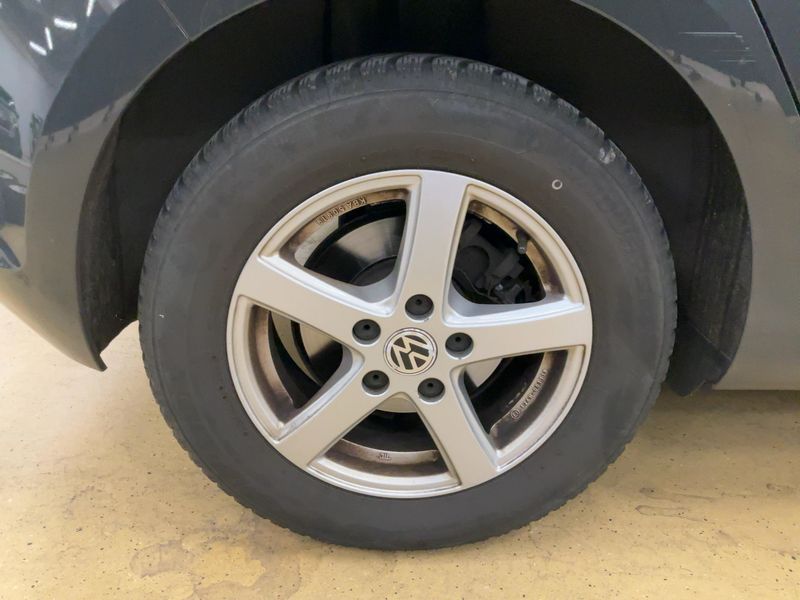 Volkswagen Golf VII 1.6 TDI Rabbit BlueMotion Tech 2016 – снимка 9