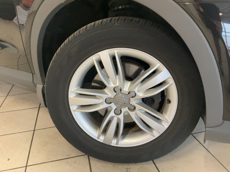 Audi Q3 2.0 TDI quattro 2013 – снимка 11