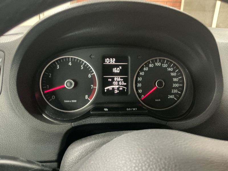 Volkswagen Polo 1.4 FSI Comfortline 2010 – снимка 4