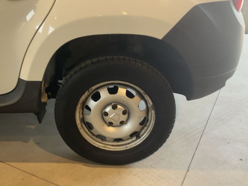 Dacia Duster 1.5 dCi Ambiance 4x2 2015 – снимка 5