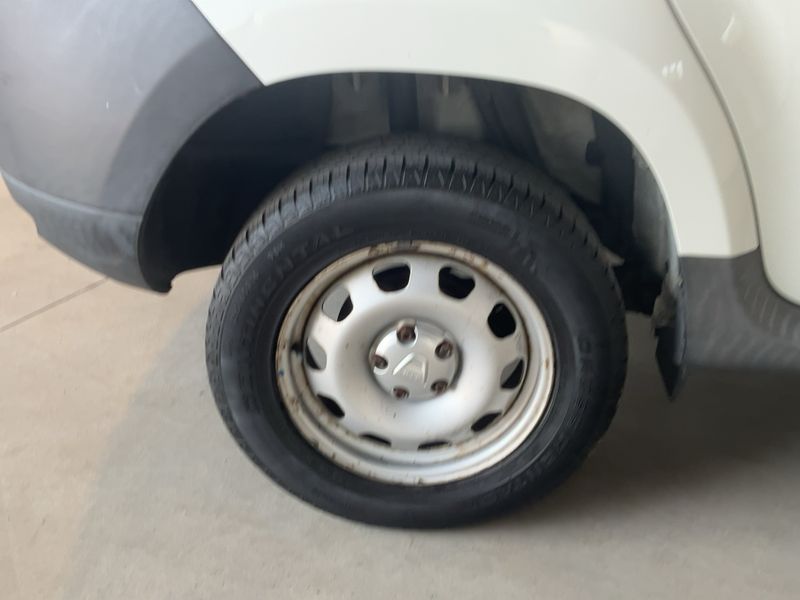 Dacia Duster 1.5 dCi Ambiance 4x2 2015 – снимка 9