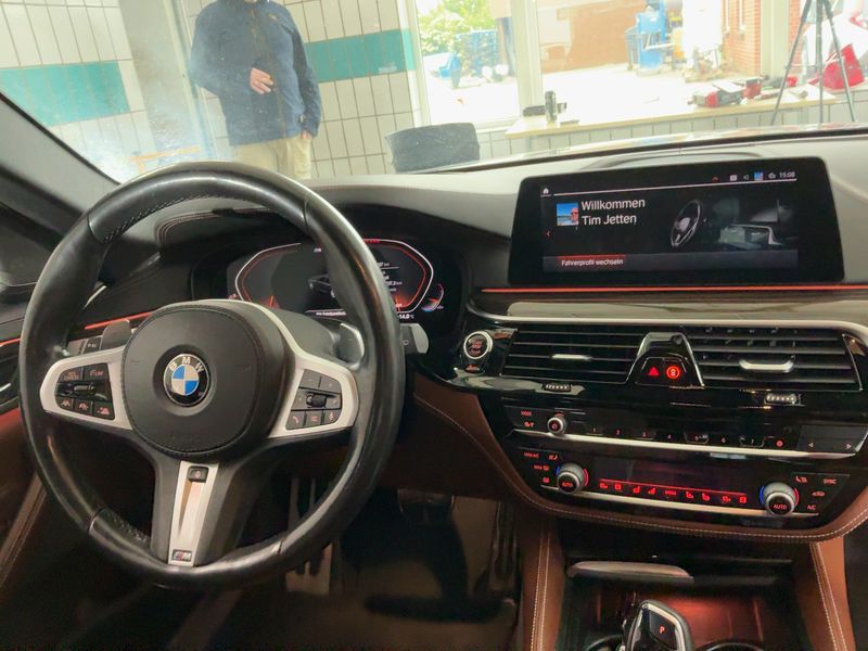 BMW 5er M550d xDrive 2020 – снимка 17