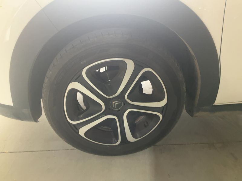 Citroen C3 1.2 PureTech Shine 2018 – снимка 3