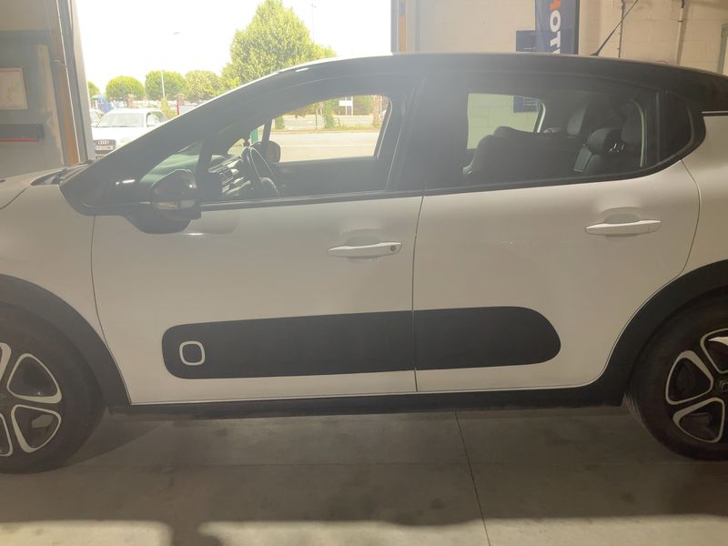 Citroen C3 1.2 PureTech Shine 2018 – снимка 4