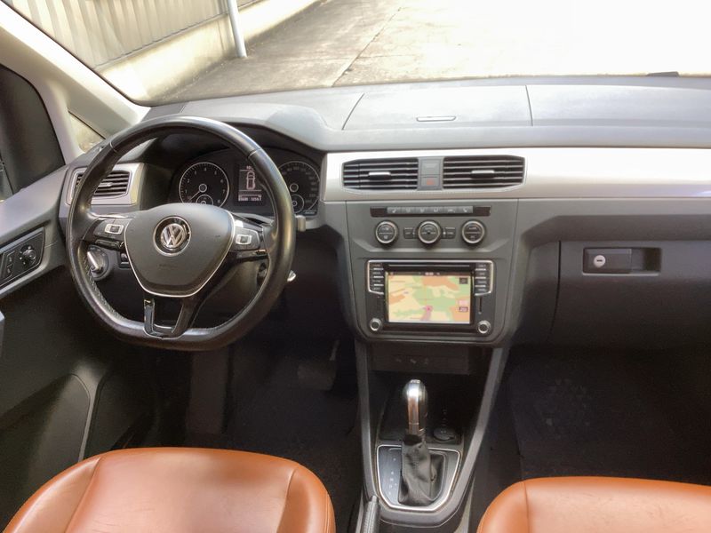 Volkswagen Caddy 1.4 TSI Maxi Comfortline BlueMotion Tech 2018 – снимка 17
