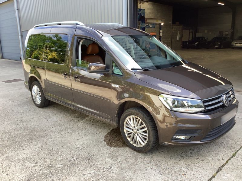 Volkswagen Caddy 1.4 TSI Maxi Comfortline BlueMotion Tech 2018 – снимка 12