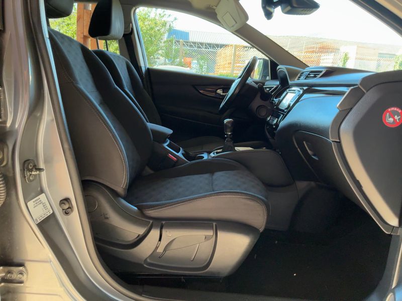 Nissan Qashqai 1.5 dCi N-Connecta 2016 – снимка 16
