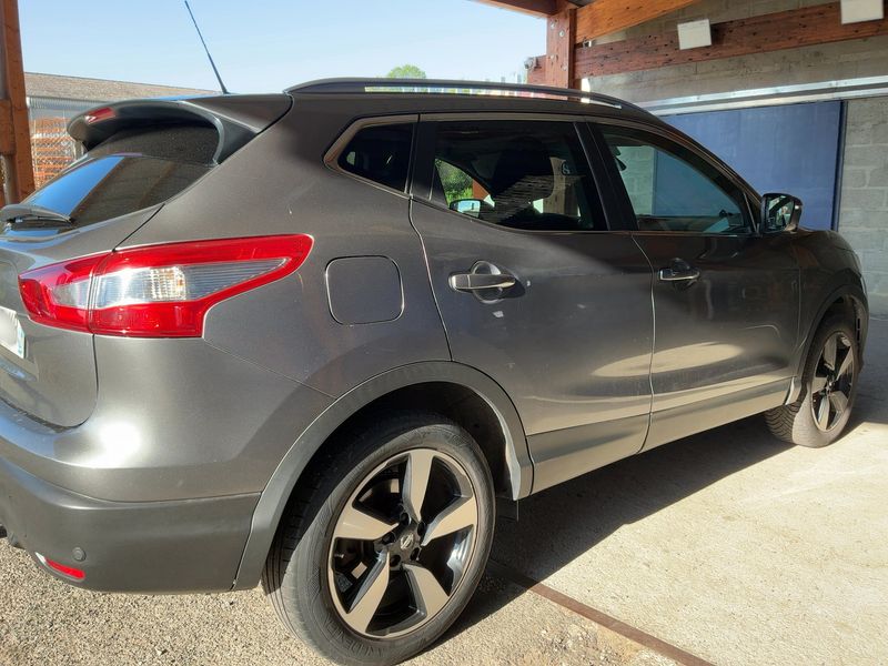 Nissan Qashqai 1.5 dCi N-Connecta 2016 – снимка 8