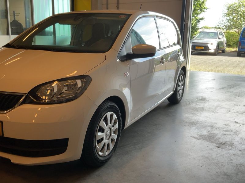 Skoda Citigo 1.0 MPI Ambition 2018 – снимка 2