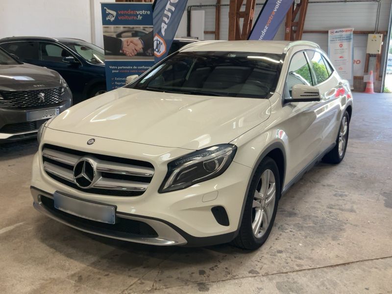 Mercedes-Benz GLA-Klasse GLA 200 d Business Executive 2016 – снимка 1
