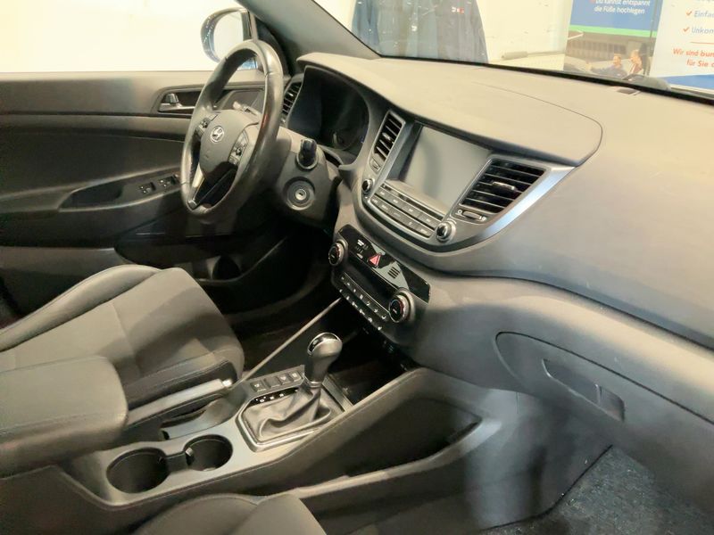 Hyundai Tucson 1.6 TGDI Passion 2WD 2018 – снимка 18