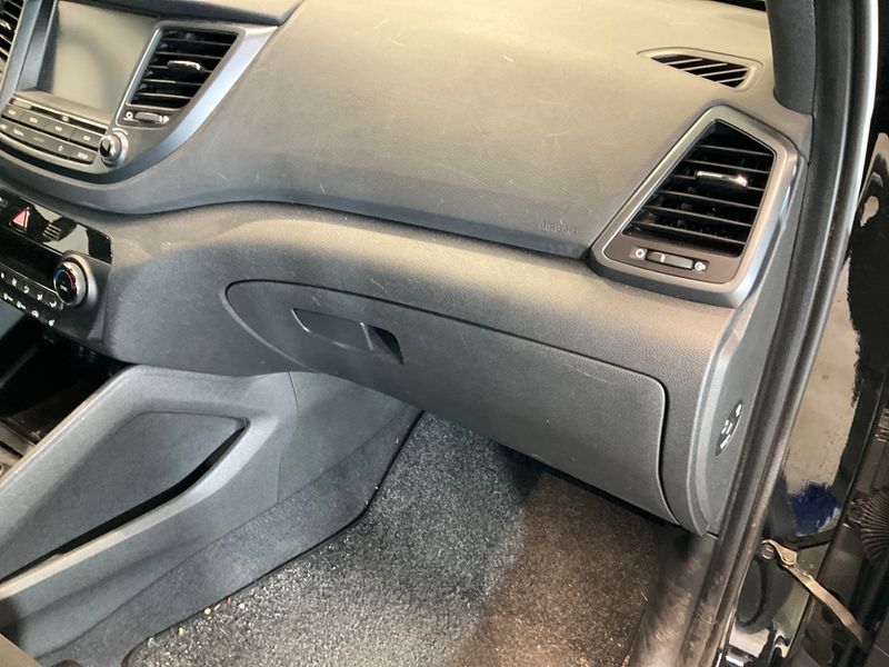 Hyundai Tucson 1.6 TGDI Passion 2WD 2018 – снимка 26