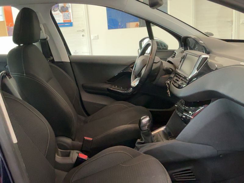 Peugeot 208 1.2 e-VTi Allure 2017 – снимка 16