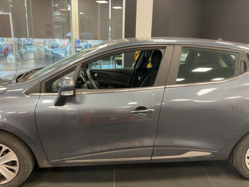 Renault Clio 0.9 Energy Intens 2018 – снимка 4