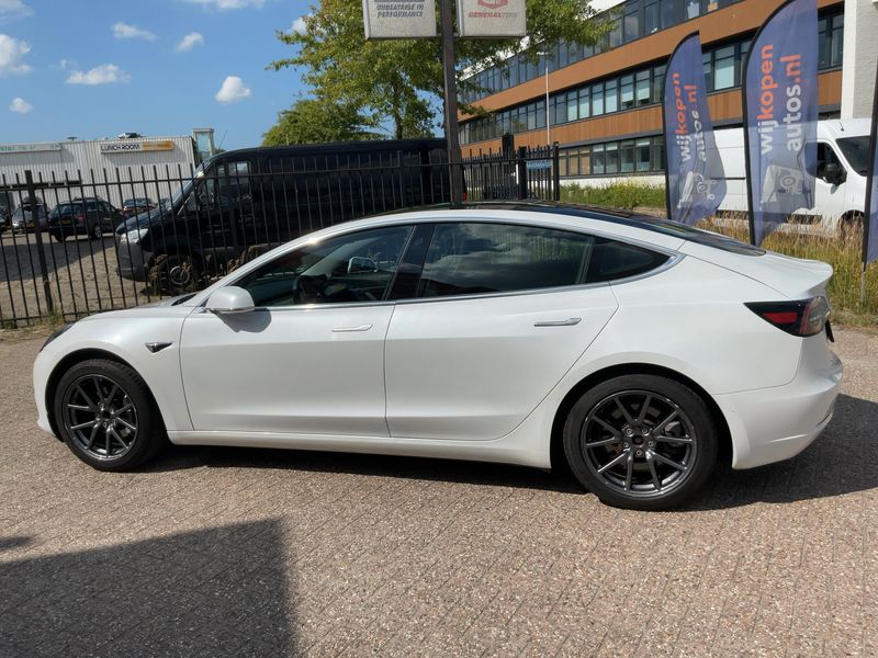 Tesla Model 3 Standard Range Plus RWD 2020 – снимка 4
