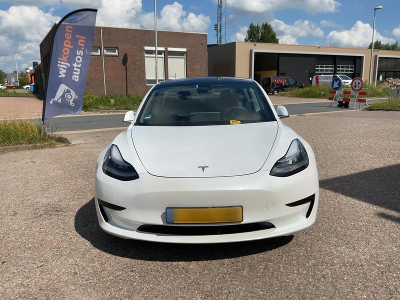Tesla Model 3 Standard Range Plus RWD 2020 – снимка 14