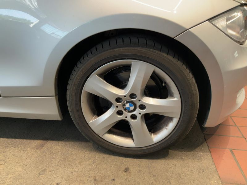 BMW 1er 118d 2010 – снимка 11