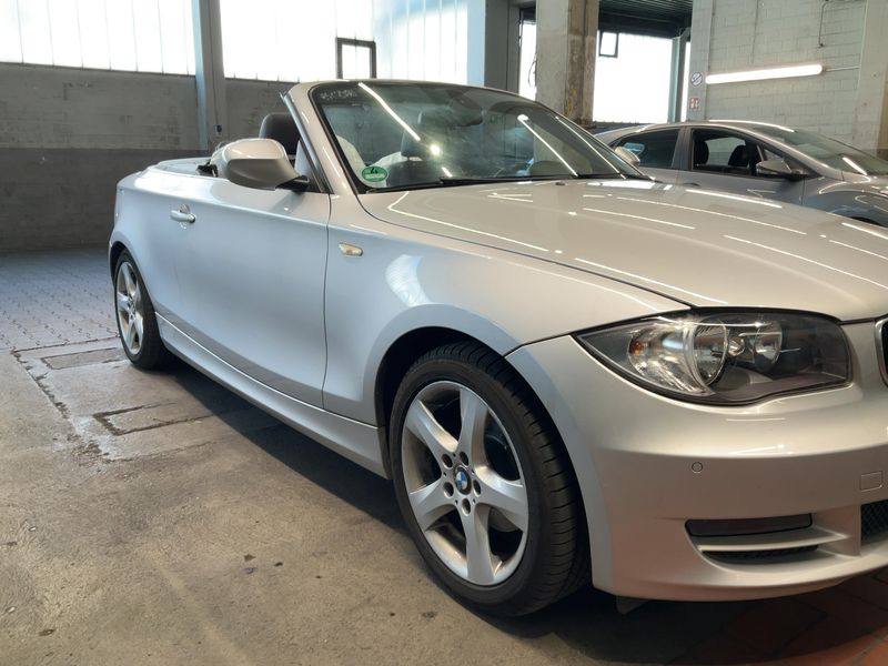 BMW 1er 118d 2010 – снимка 12