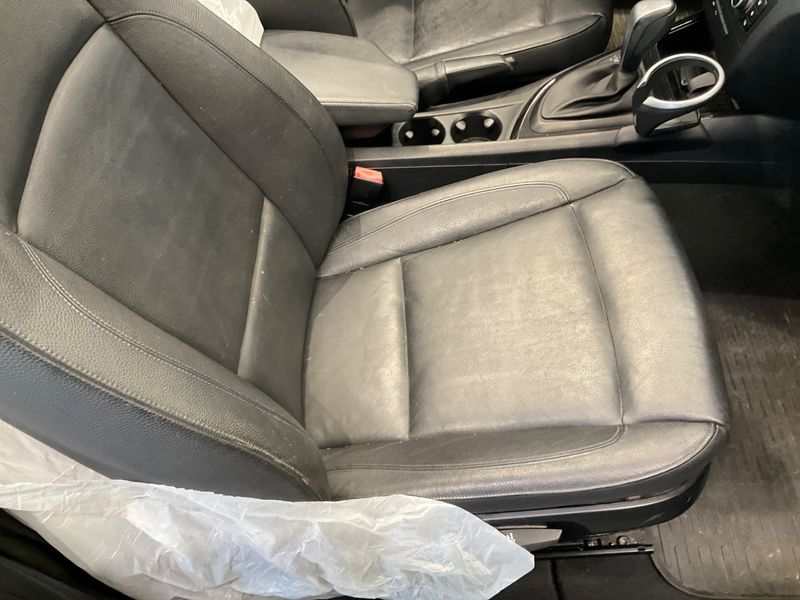 BMW 1er 118d 2010 – снимка 27