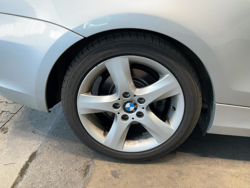 BMW 1er 118d 2010 – снимка 9