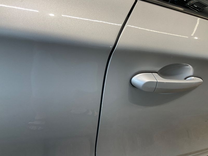 BMW 1er 118d 2010 – снимка 23