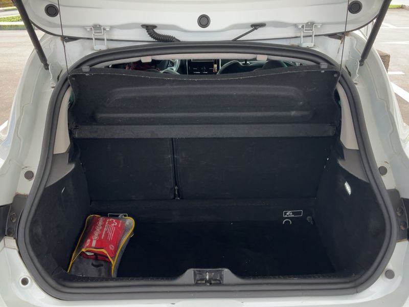 Renault Clio 1.5 dCi Limited 2016 – снимка 15
