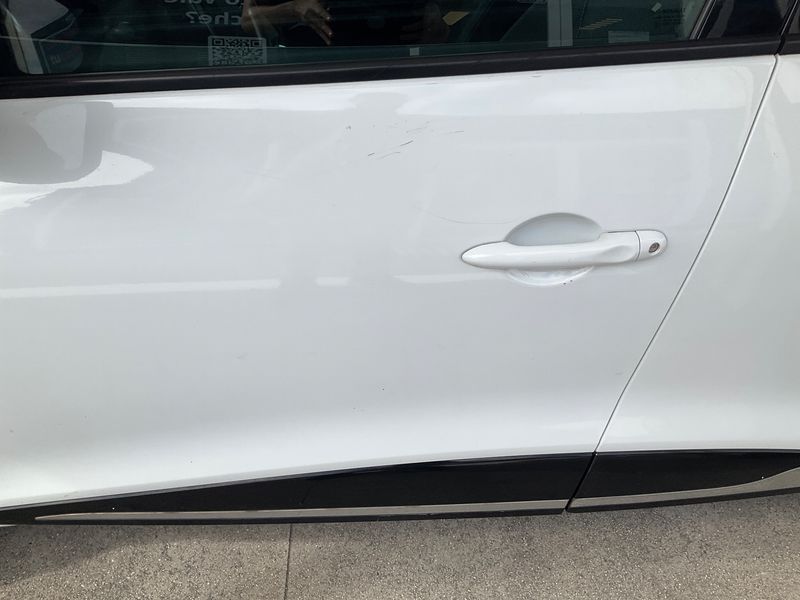 Renault Clio 1.5 dCi Limited 2016 – снимка 27