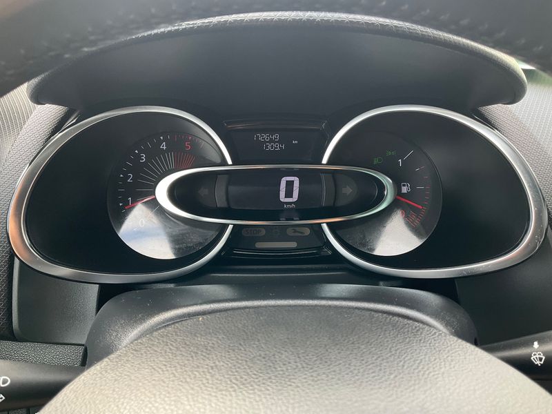 Renault Clio 1.5 dCi Limited 2016 – снимка 18