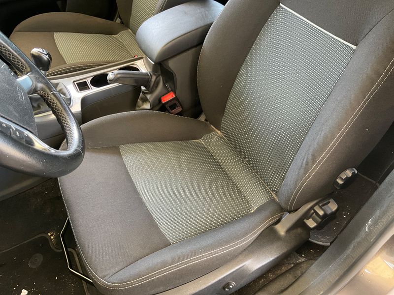 Ford Mondeo 2.0 TDCi Limited Edition 2013 – снимка 29