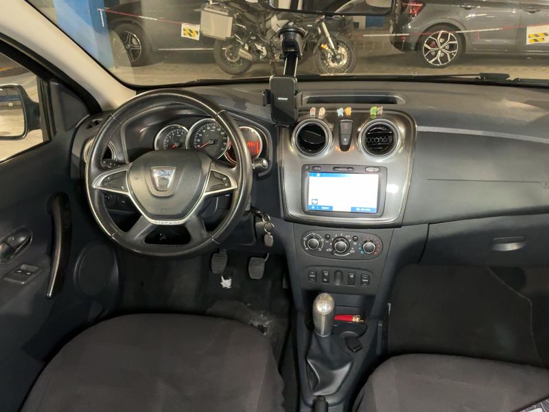 Dacia Sandero 0.9 TCe Stepway Prestige 2017 – снимка 12