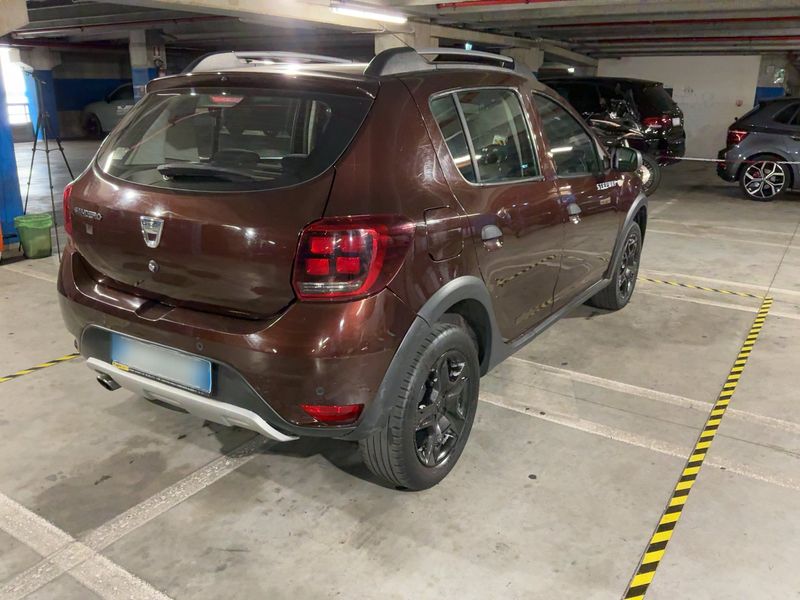 Dacia Sandero 0.9 TCe Stepway Prestige 2017 – снимка на щета