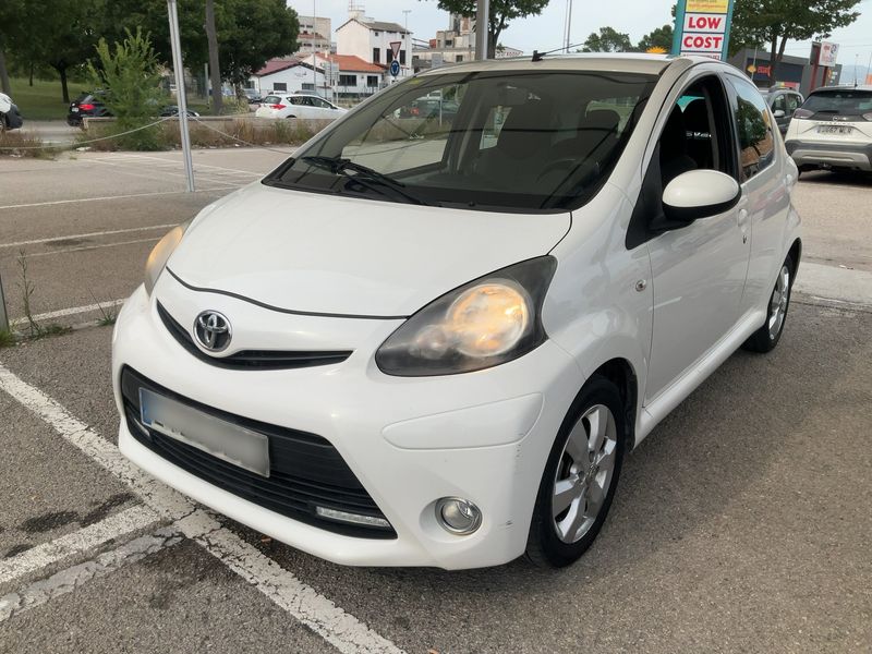 Toyota Aygo 1.0 City 2013 – снимка 1