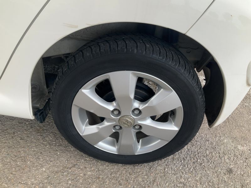 Toyota Aygo 1.0 City 2013 – снимка 5