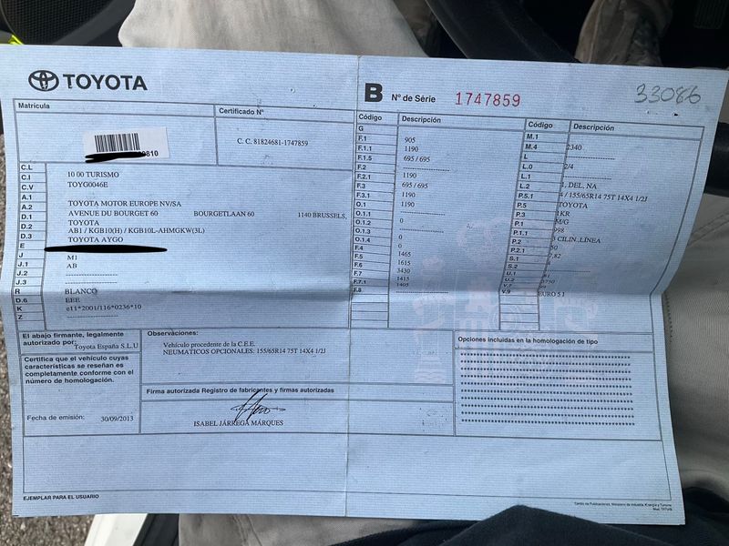 Toyota Aygo 1.0 City 2013 – снимка 21