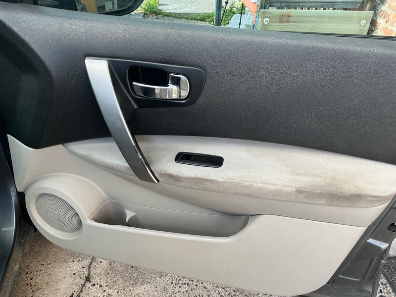 Nissan Qashqai 1.5 Turbodiesel Acenta 2012 – снимка 27