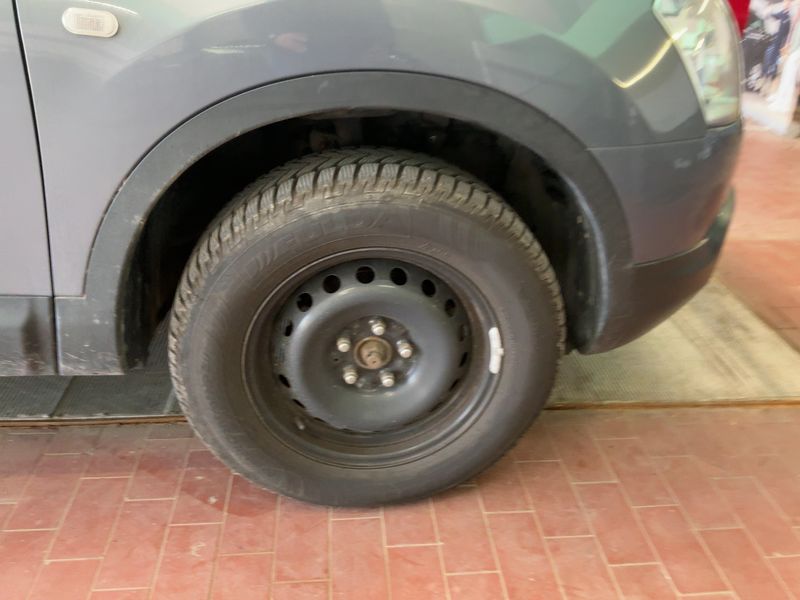 Nissan Qashqai 2.0 Acenta 2008 – снимка 11