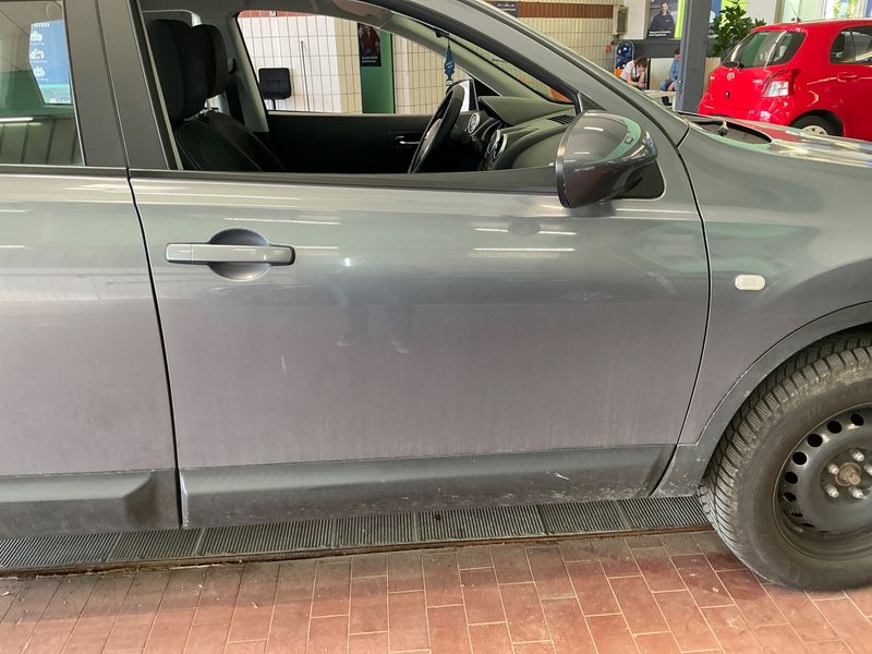 Nissan Qashqai 2.0 Acenta 2008 – снимка 25