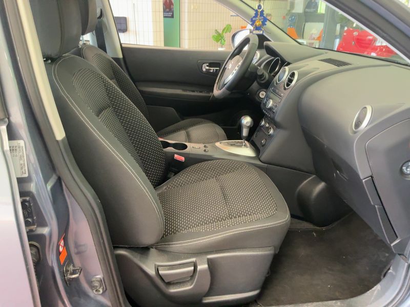 Nissan Qashqai 2.0 Acenta 2008 – снимка 17