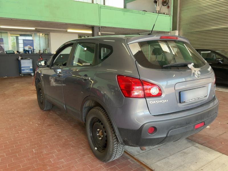 Nissan Qashqai 2.0 Acenta 2008 – снимка 6