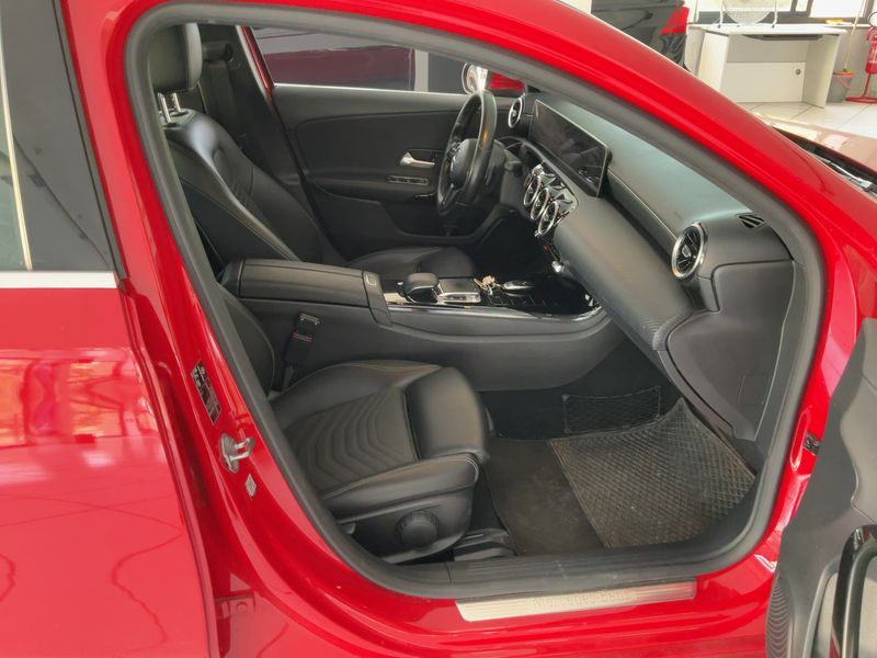 Mercedes-Benz A-Klasse A 180 d 2018 – снимка 16