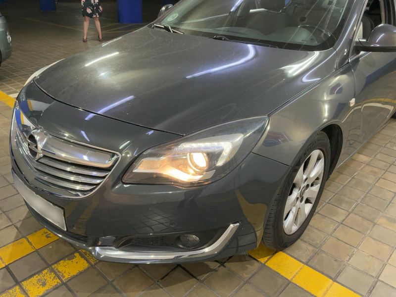 Opel Insignia 2.0 CDTI Selective 2015 – снимка 2
