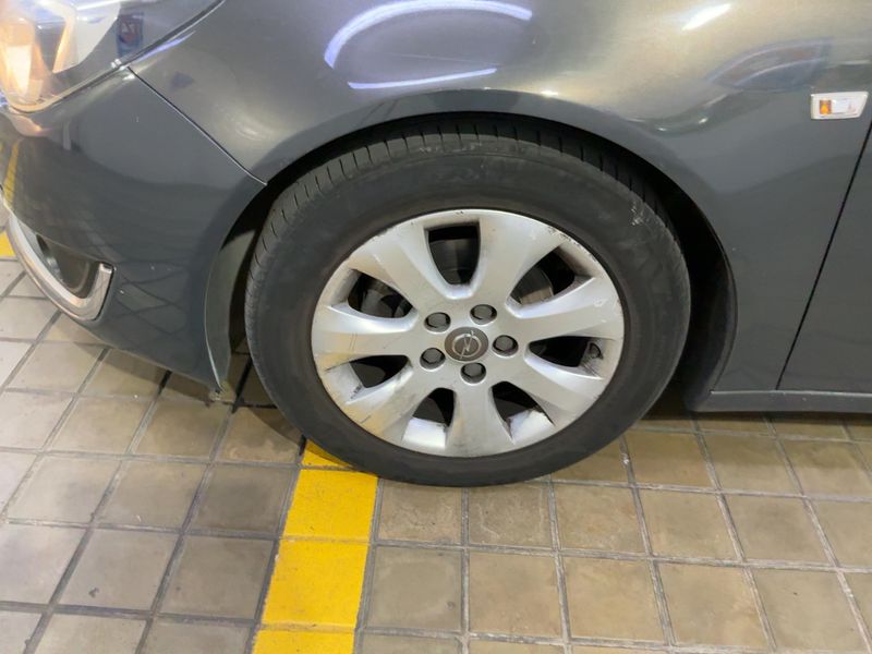 Opel Insignia 2.0 CDTI Selective 2015 – снимка 3