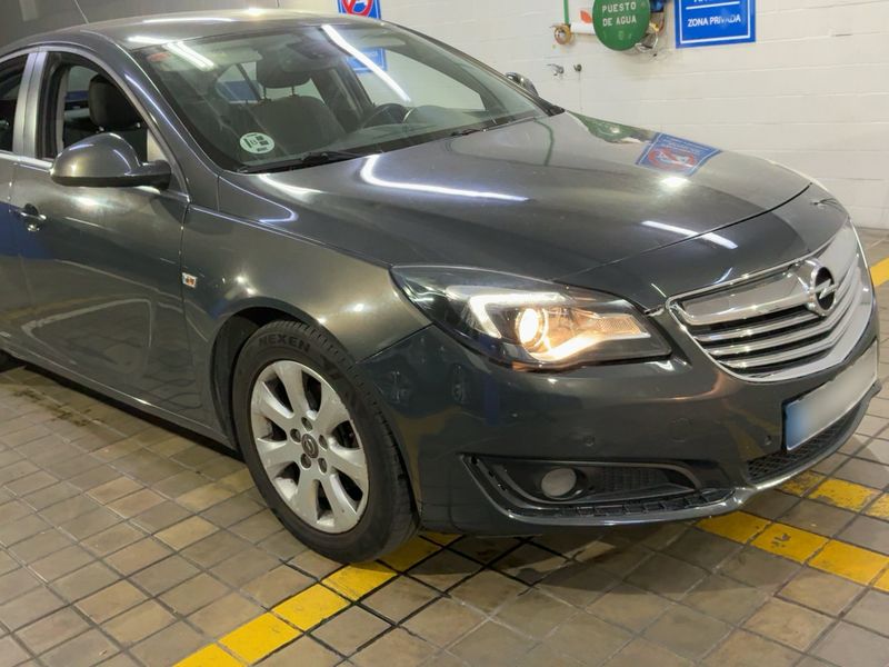 Opel Insignia 2.0 CDTI Selective 2015 – снимка 12